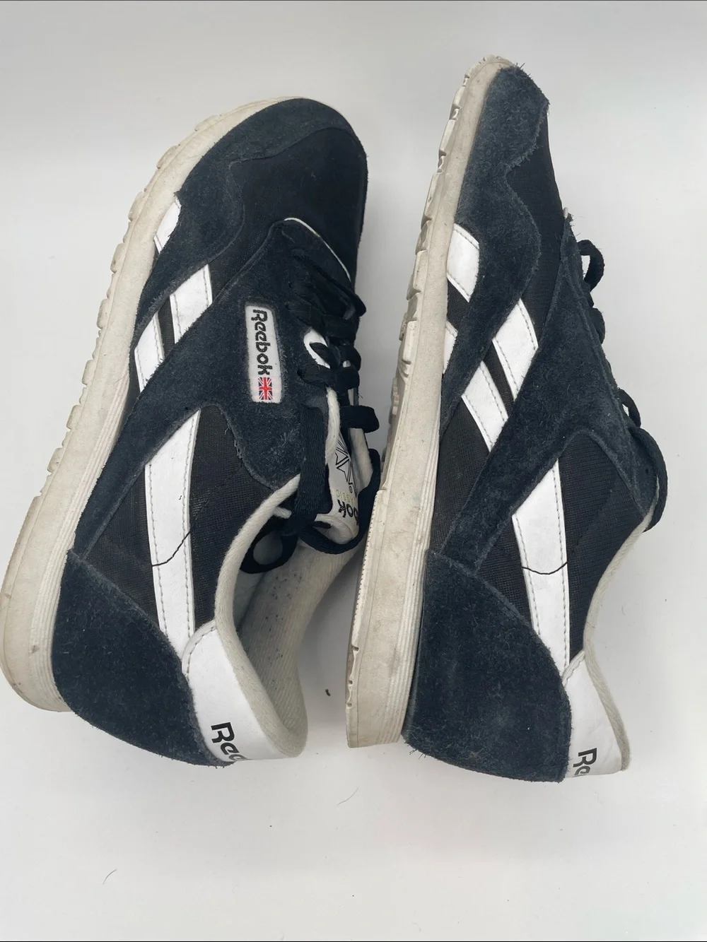 Reebok Classic Nylon sneakers in a black and white suede upper Retro 80s W9